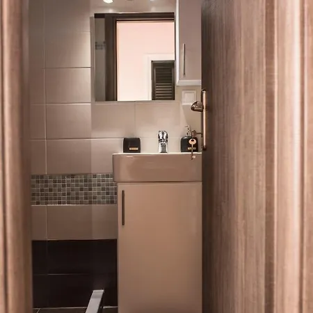 Elli Corfu * Pótamosz