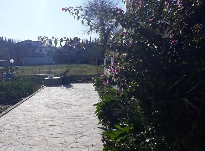 Вилла Elli Corfu *
