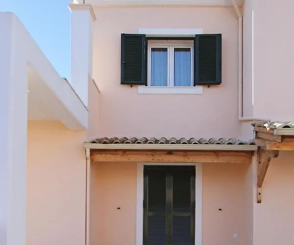 Elli Corfu *